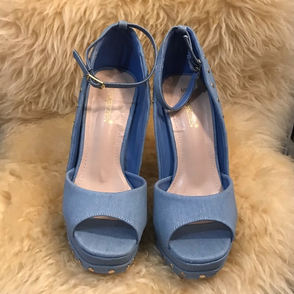 Patita Studded Denim Platform Pump 7.5 - Picture 3 of 10